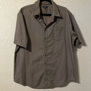 Croft&Barrow men’s button front shirt